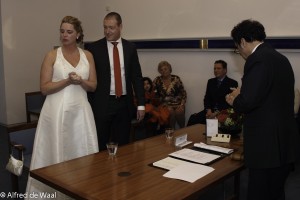 img_4362-diana-en-dennis-in-trouwzaal-3-2